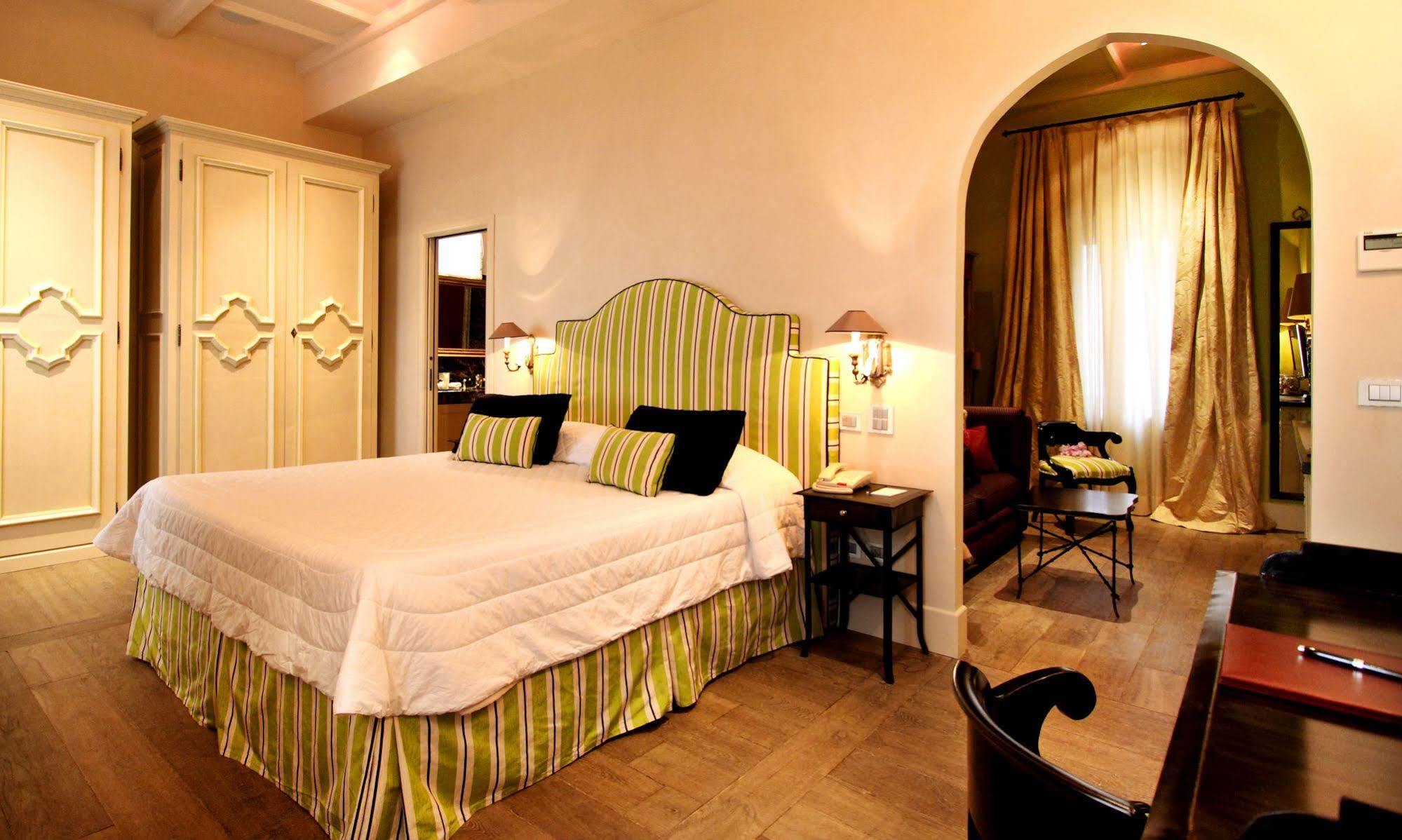 Hotel El Jebel Taormina Exterior photo